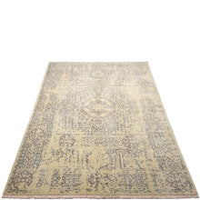 Load image into Gallery viewer, Tappeto Moderno - 322,8 VENDUTO