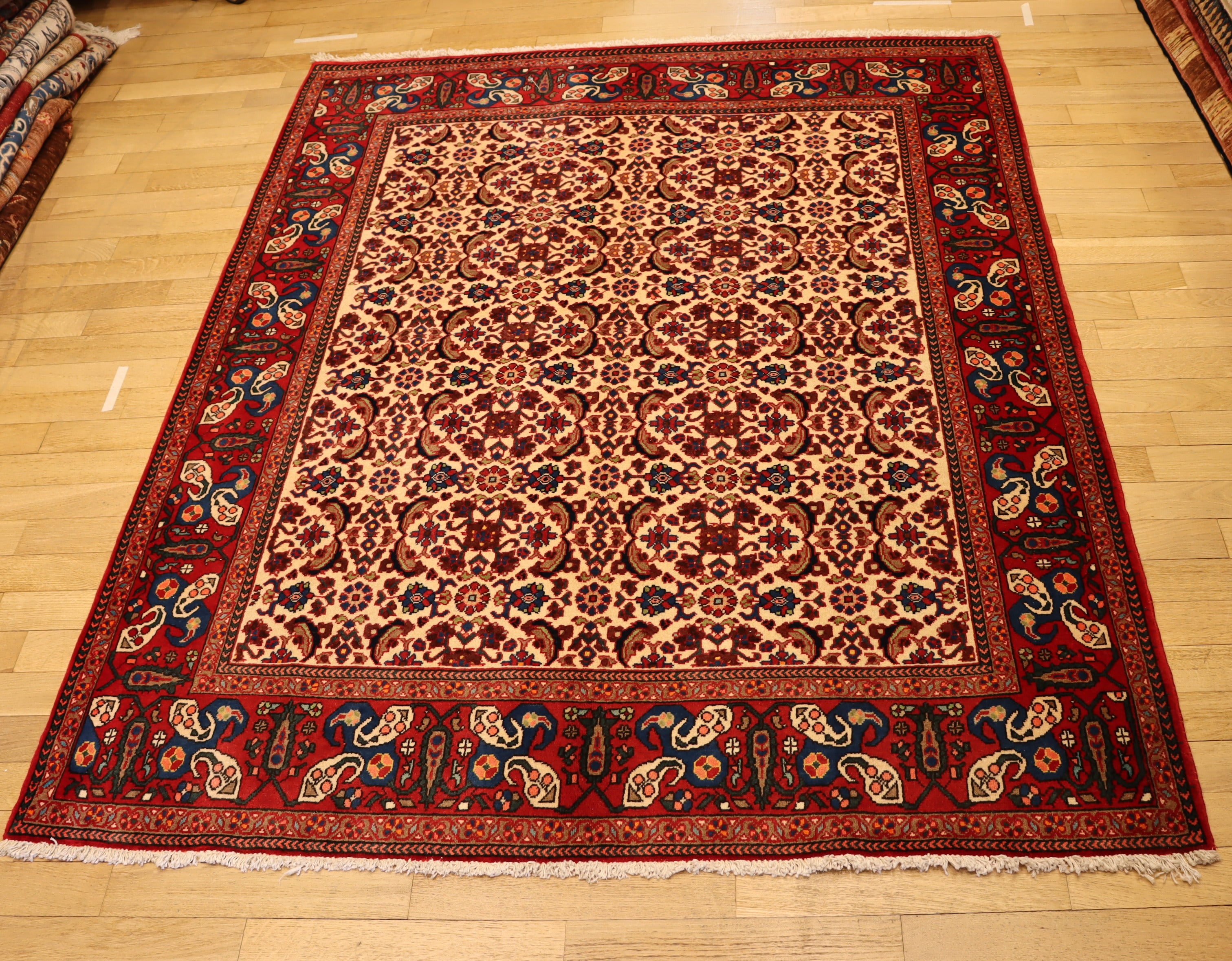 RE8449 - Abadeh fine
