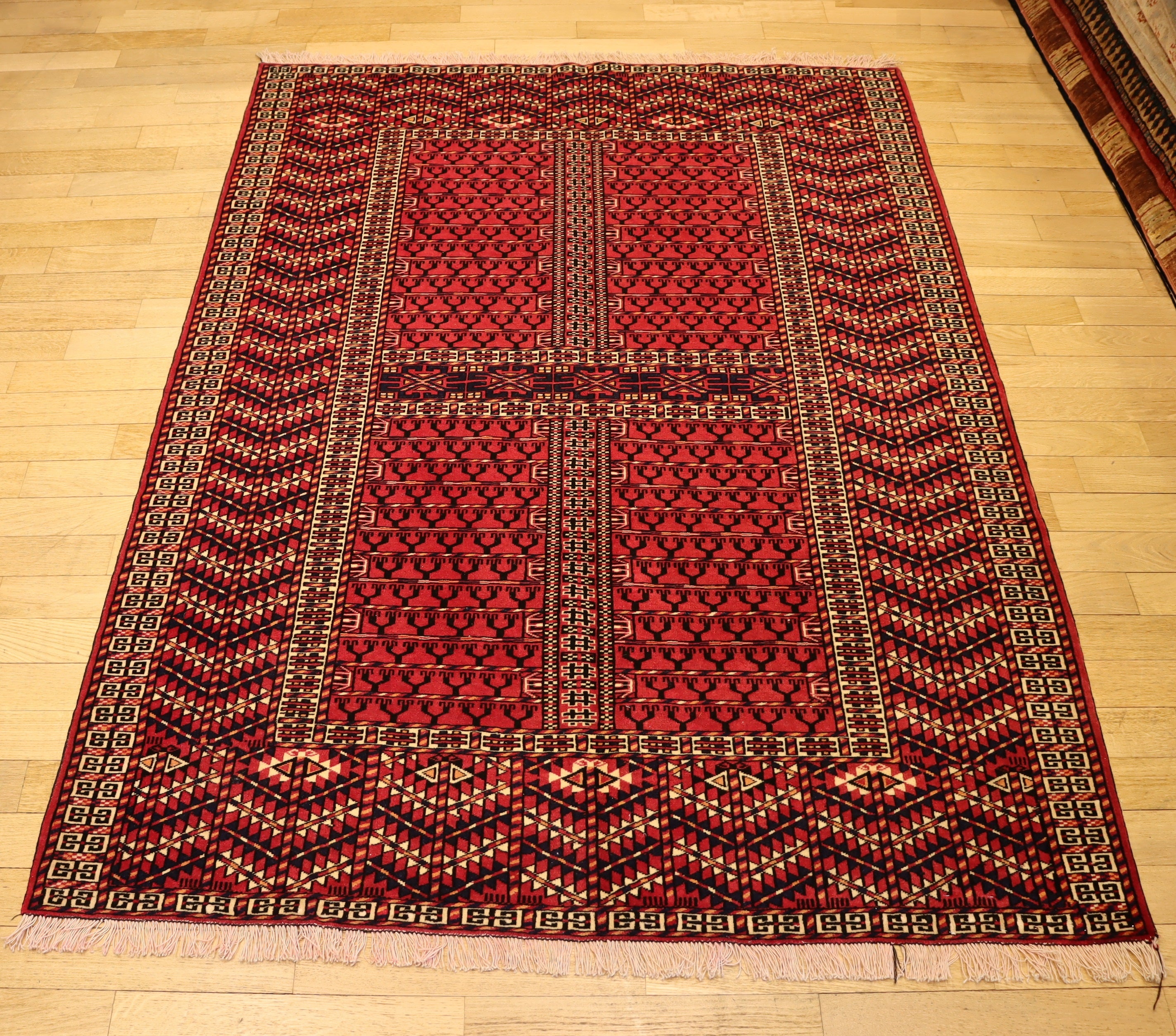 RE10572 Turkman Ex. Fine