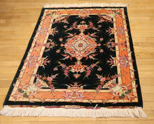 Load image into Gallery viewer, Tabriz - 2911
