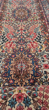 Load image into Gallery viewer, 1291 - Isfahan Trama Seta Extra Fine
