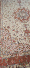 Load image into Gallery viewer, 4423 Tabriz  Ex Fine Trama Seta
