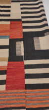 Load image into Gallery viewer, 3168 - Kilim
