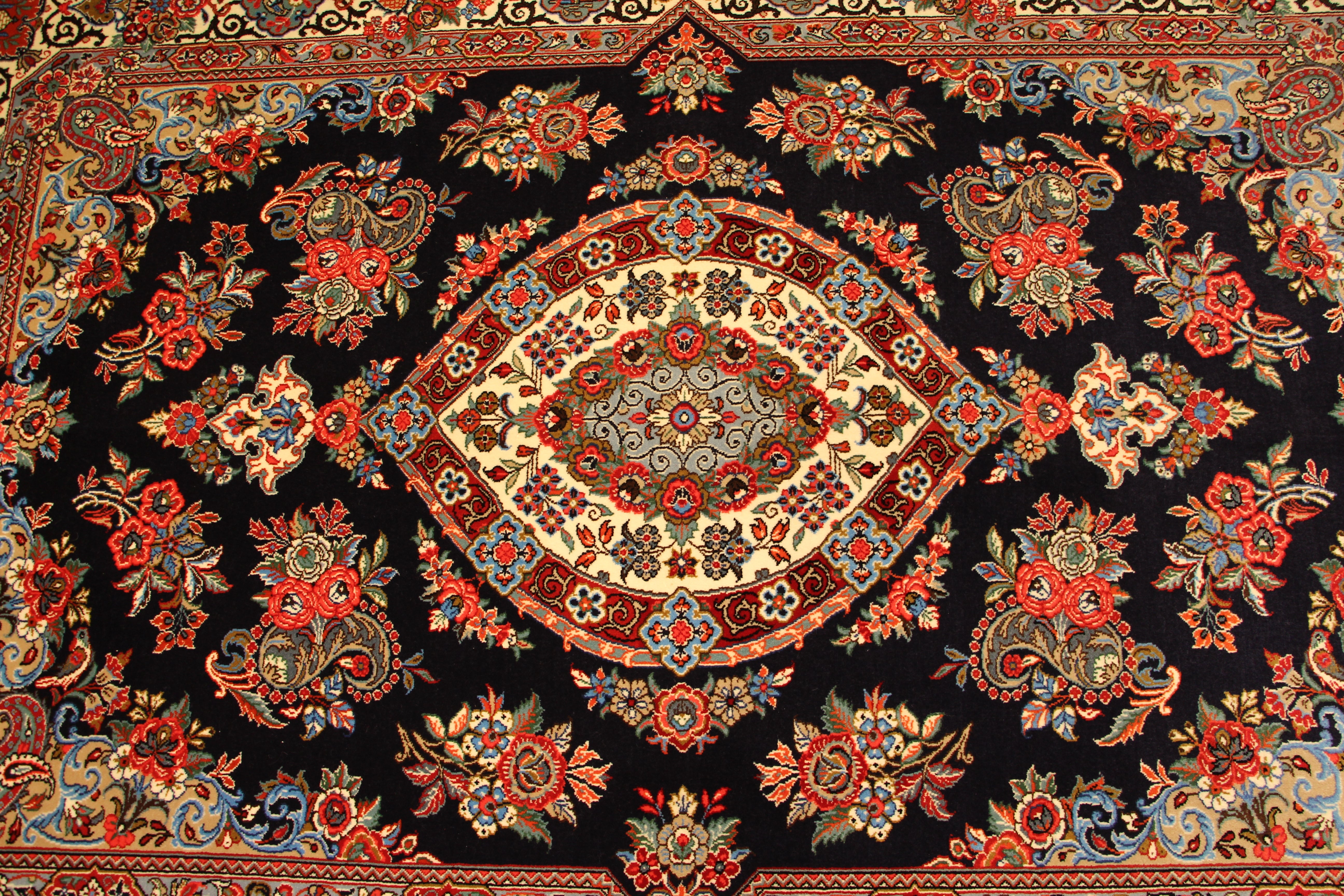 Qum - 3019