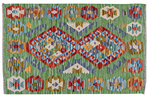 3145 - Kilim