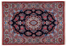 Load image into Gallery viewer, Qum - 3019
